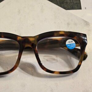 Tortoise Shell faux Never Worn Reading Glasses 2.0 preppy, Business casual